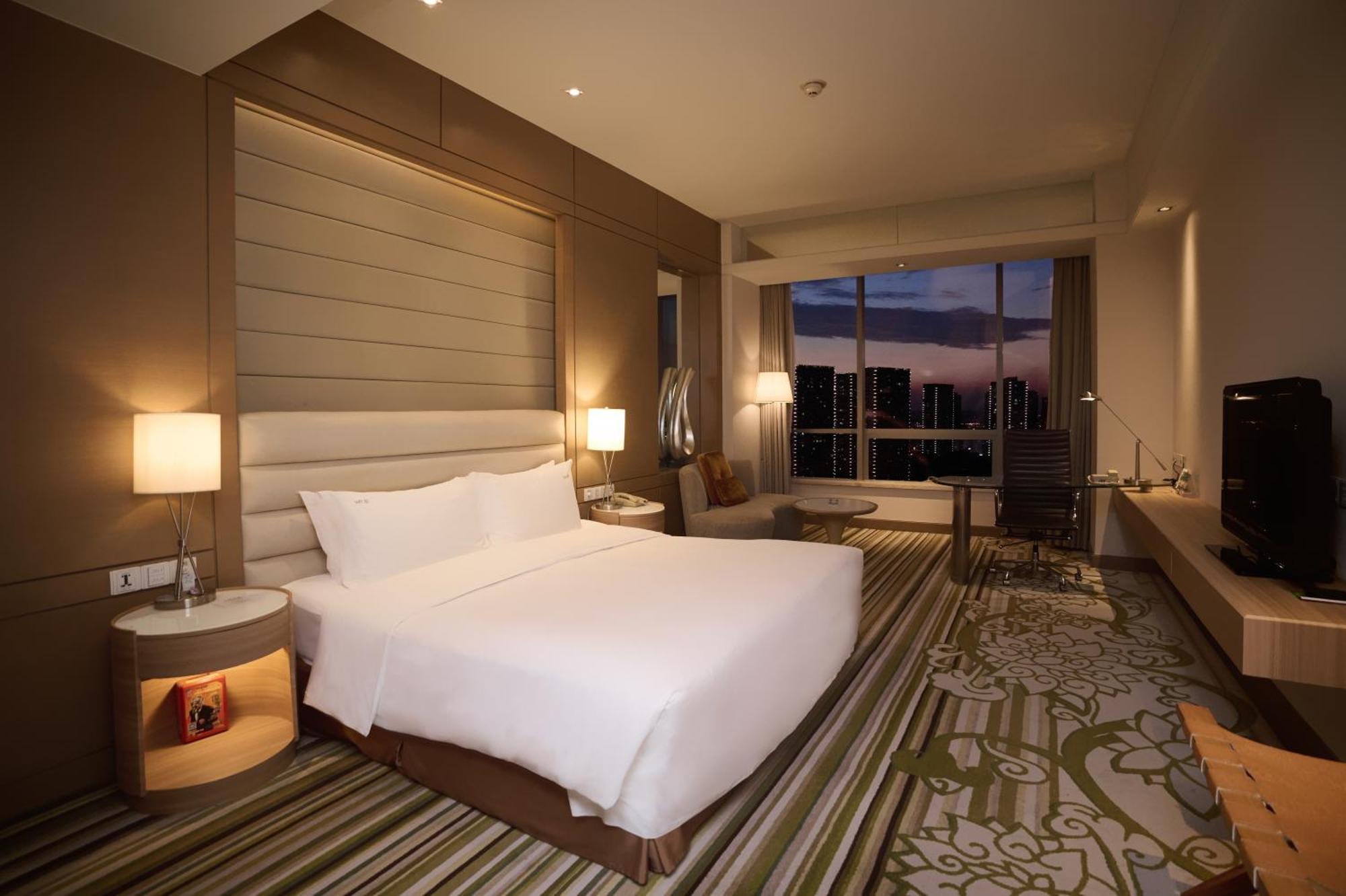 Holiday Inn Tianjin Riverside By Ihg Exteriör bild